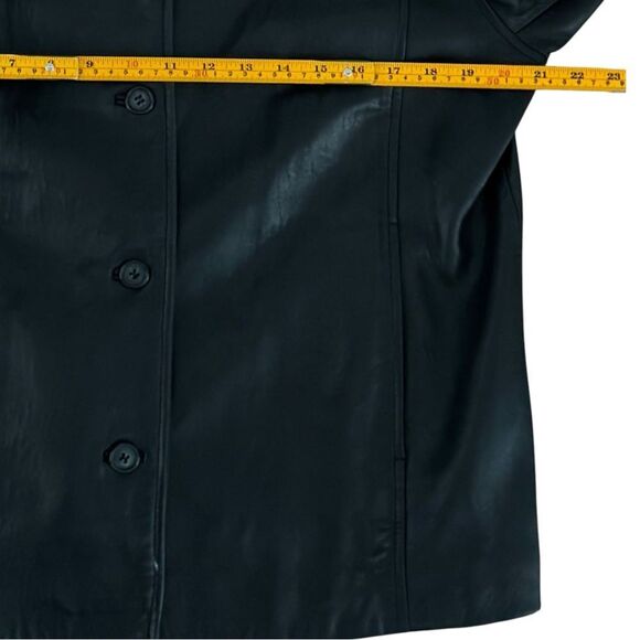 JLC Vintage Long Sleeve Black Leather Button Up Jacket. Outerwear. XL. - Picture 3 of 9